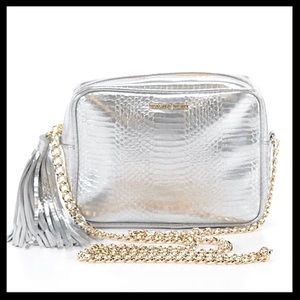 VICTORIA SECRET Silver Crossbody w/chain strap